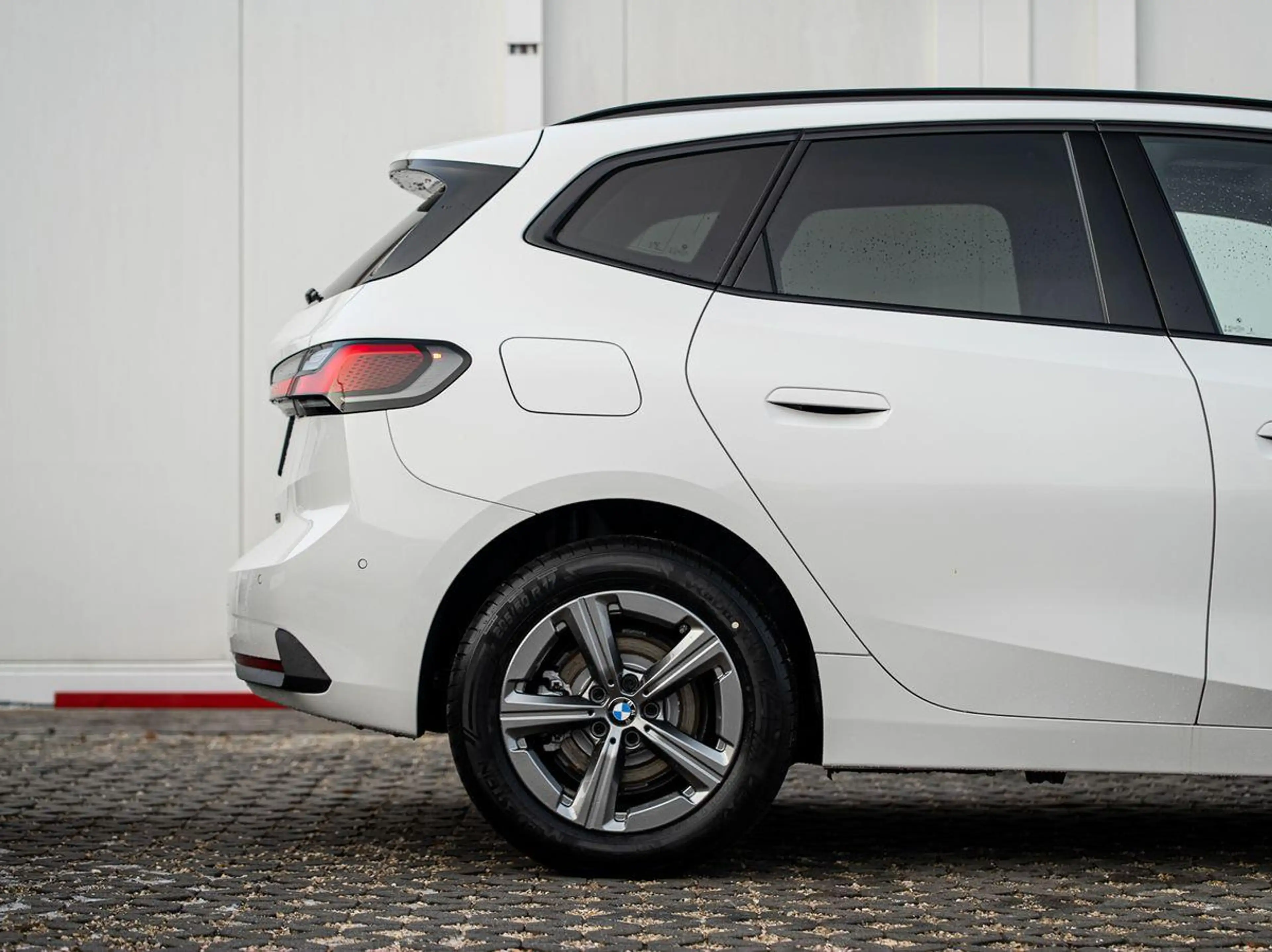 BMW 220 220d Active Tourer AHK 17" aLED PANO Sportsitze — photo 5