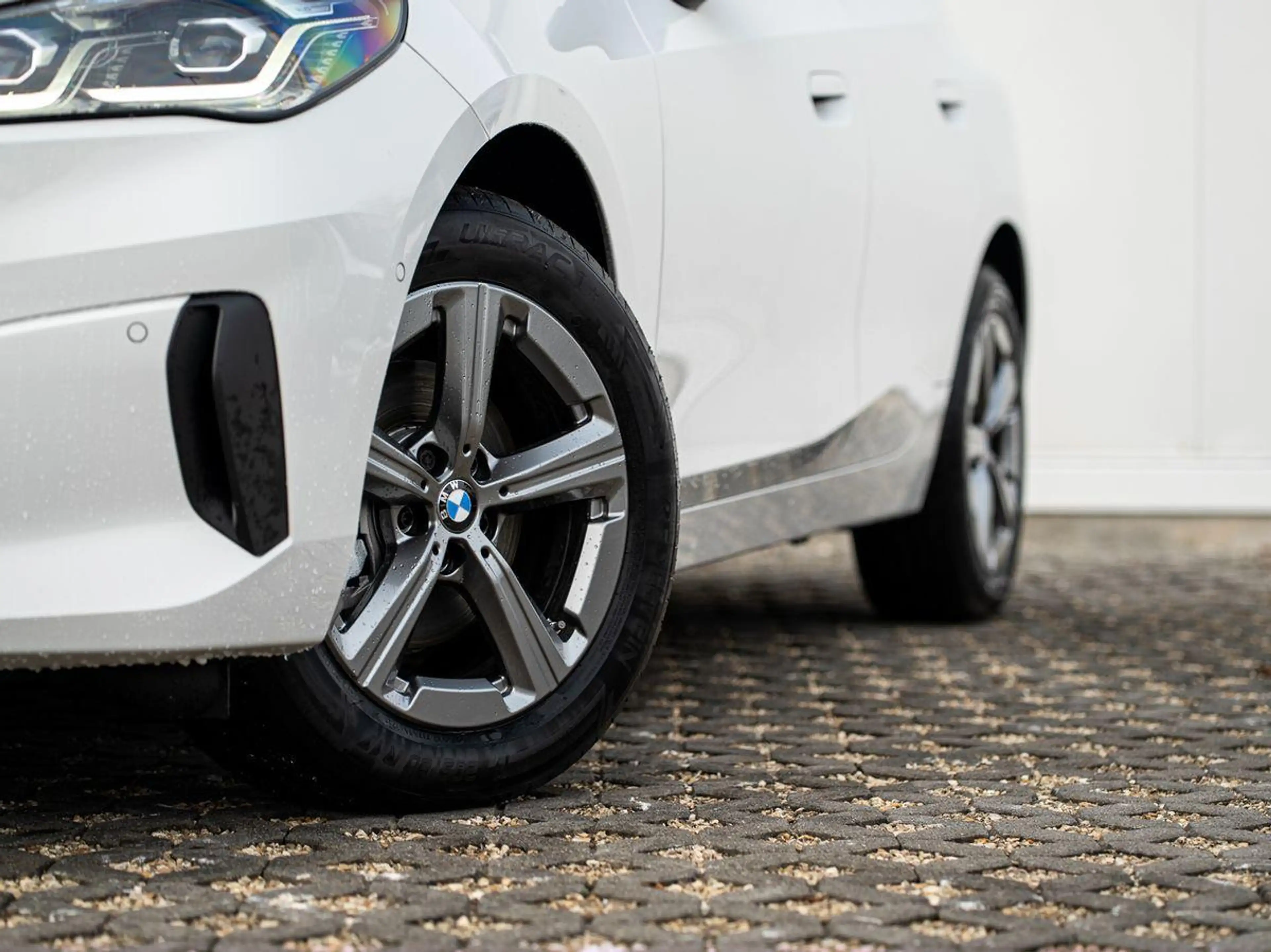 BMW 220 220d Active Tourer AHK 17" aLED PANO Sportsitze — photo 4