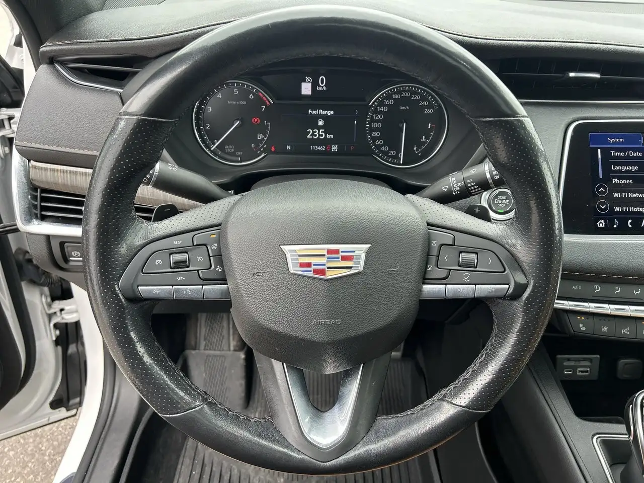 Cadillac XT4 снимка Cadillac XT4