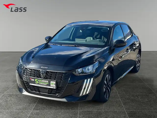 Peugeot 208 view 2