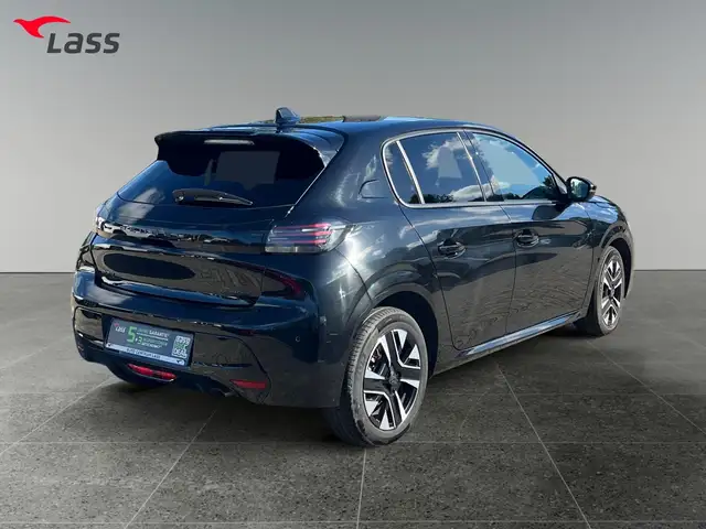 Peugeot 208 view 6
