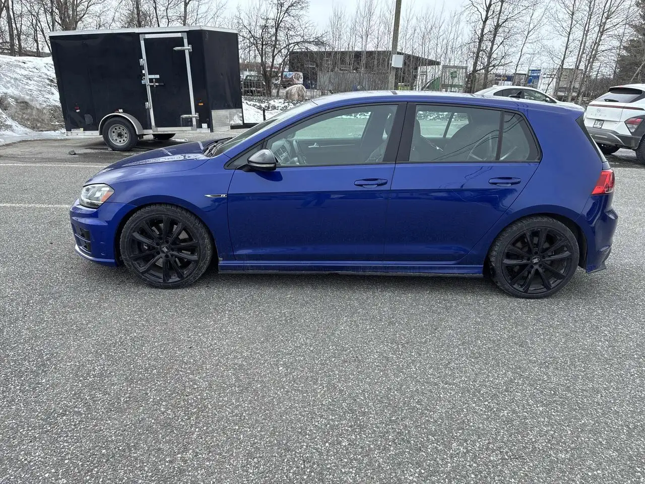 Volkswagen Golf R снимка Volkswagen Golf R