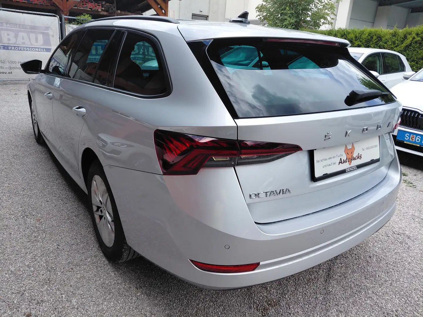 Skoda Octavia 2,0 TDI Sportline * Ambiente groß, ACC, Kamera* Grau - 2