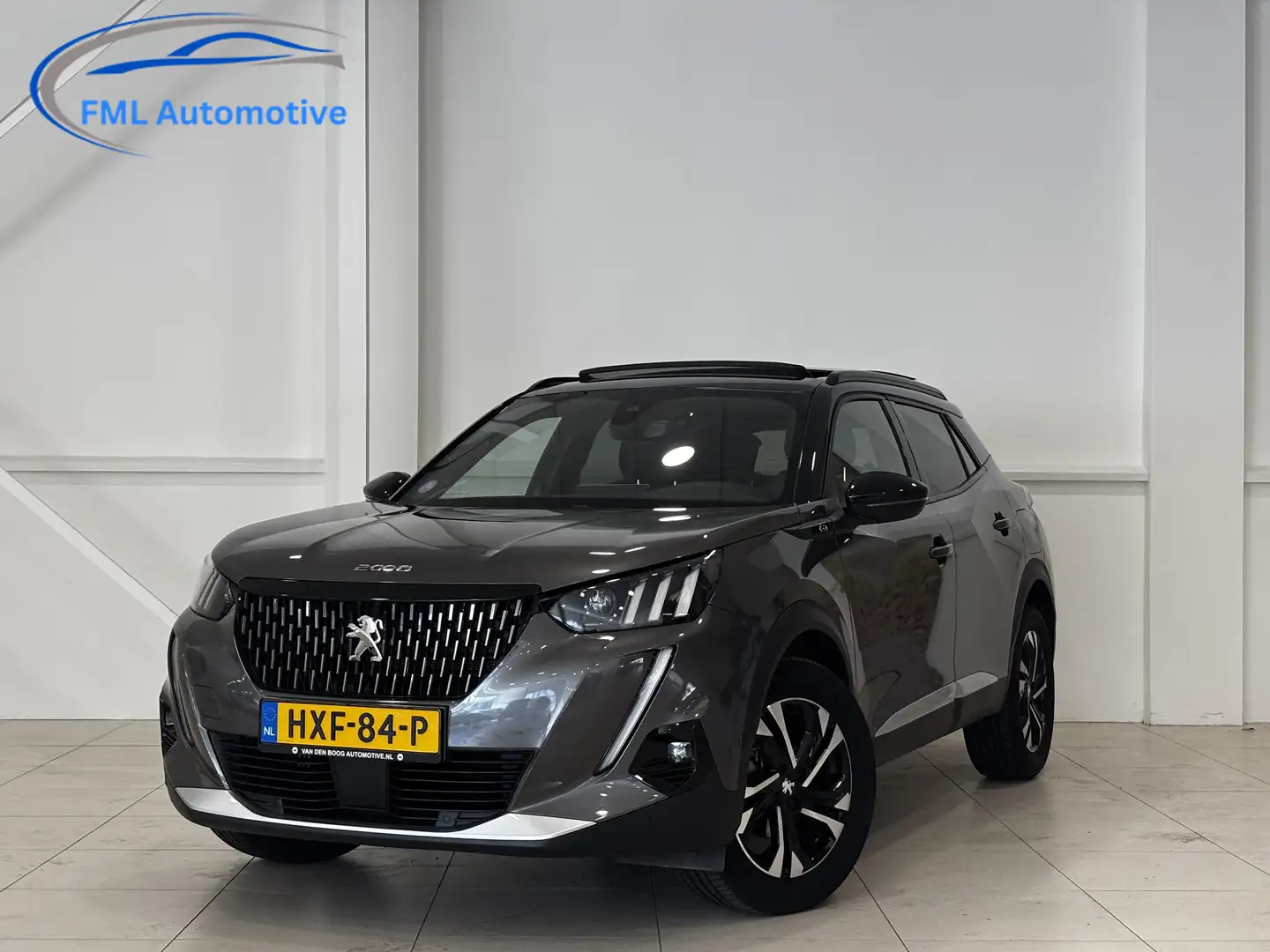 Peugeot 2008 1.2 PureTech GT | Automaat | Hoge instap | Panoram Grijs - 1
