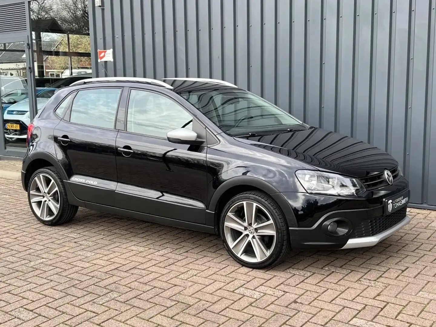 Volkswagen Polo CrossPolo 1.2 TSI 105pk 118.246 KM!/APK!/ Zwart - 2