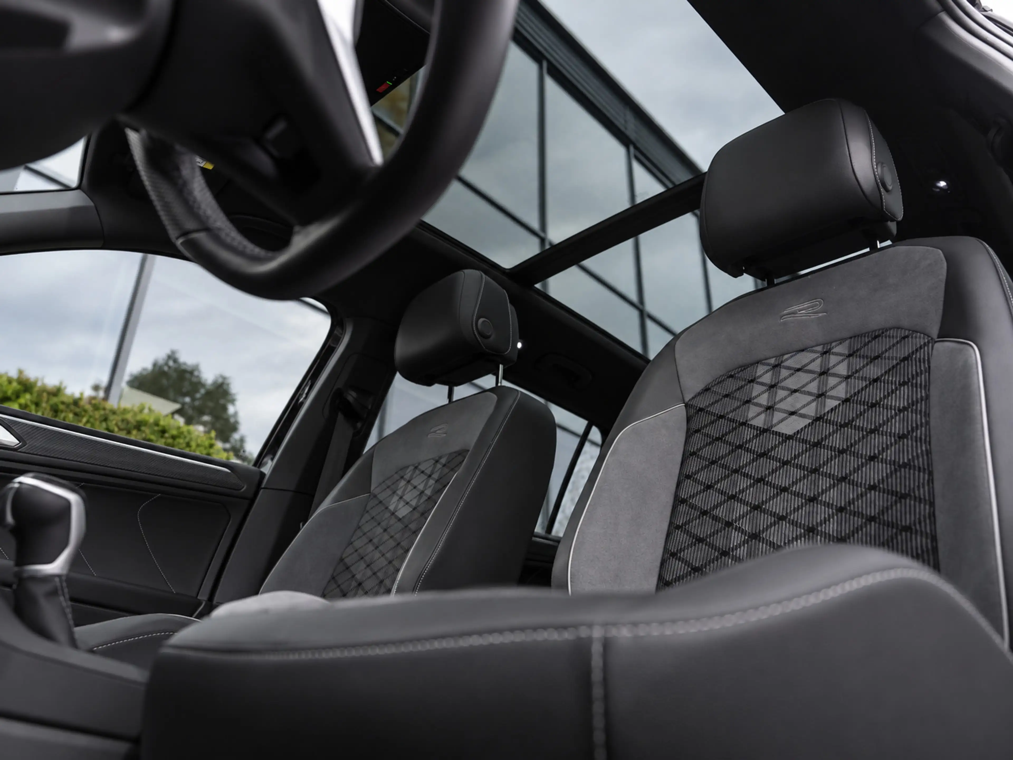 Volkswagen Tiguan Allspace 1.5 TSI R-Line|7P|PANO|CAM|ACC|19 — photo 12