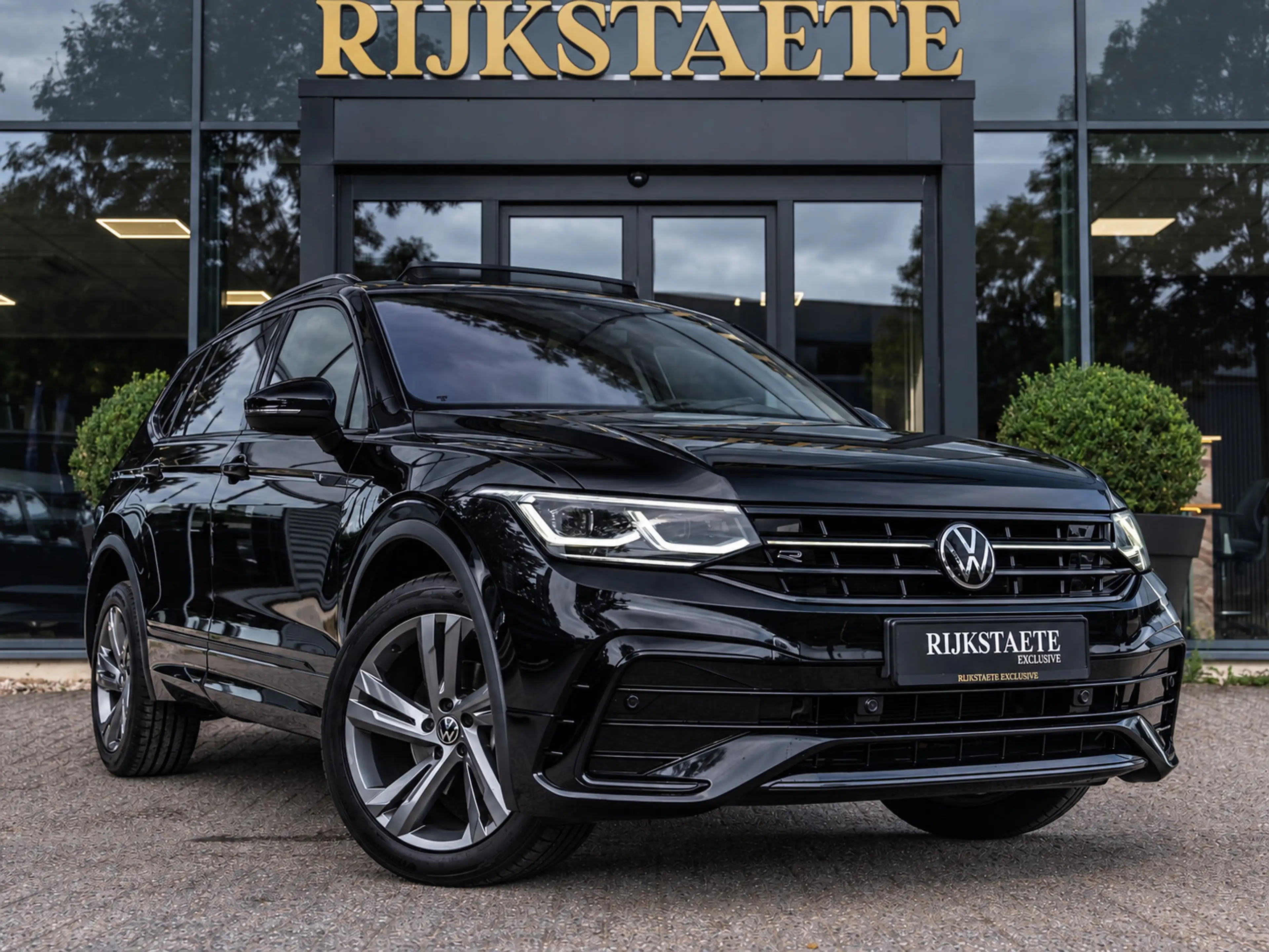 Volkswagen Tiguan Allspace 1.5 TSI R-Line|7P|PANO|CAM|ACC|19 — photo 5