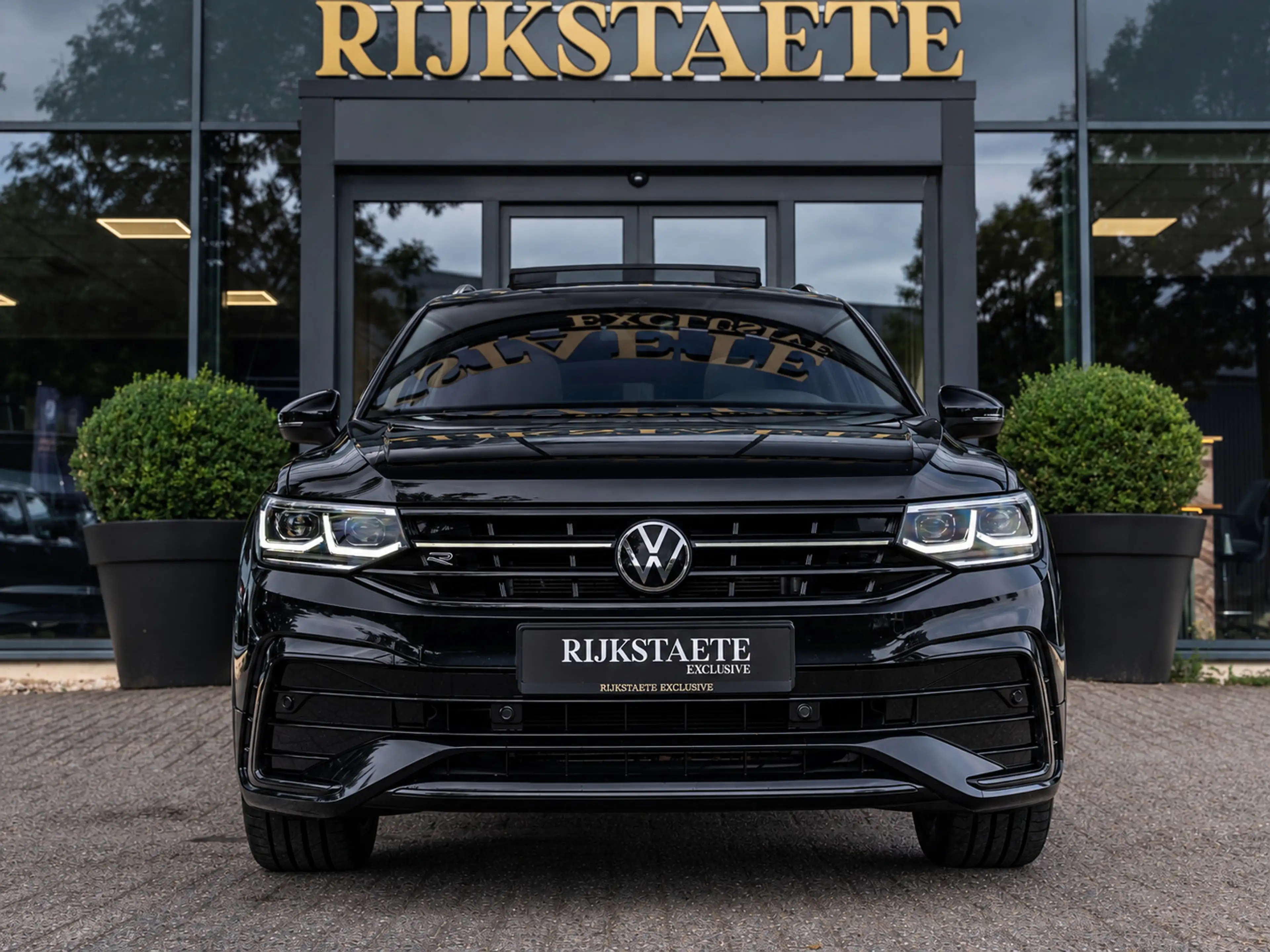Volkswagen Tiguan Allspace 1.5 TSI R-Line|7P|PANO|CAM|ACC|19 — photo 3