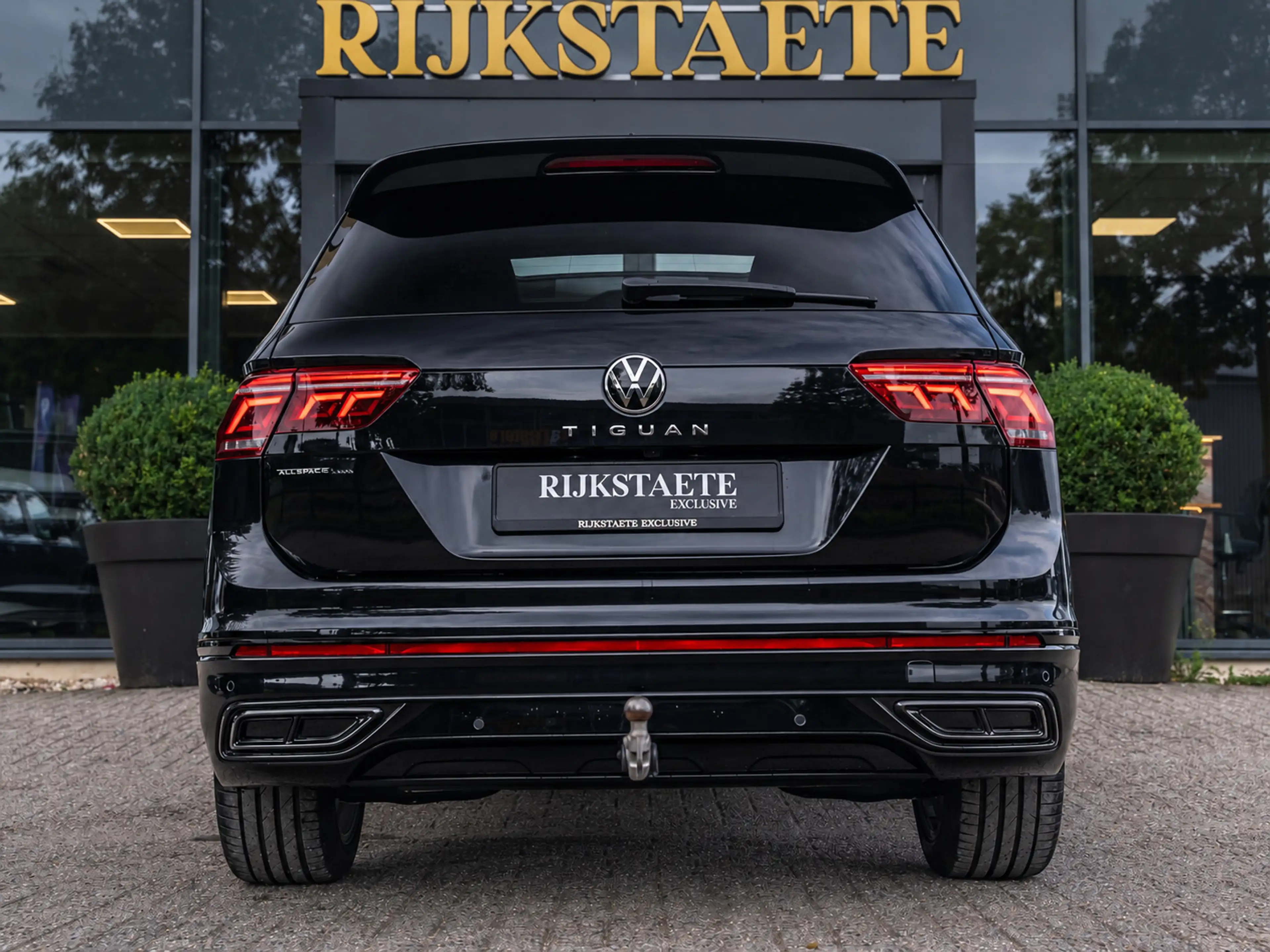 Volkswagen Tiguan Allspace 1.5 TSI R-Line|7P|PANO|CAM|ACC|19 — photo 8