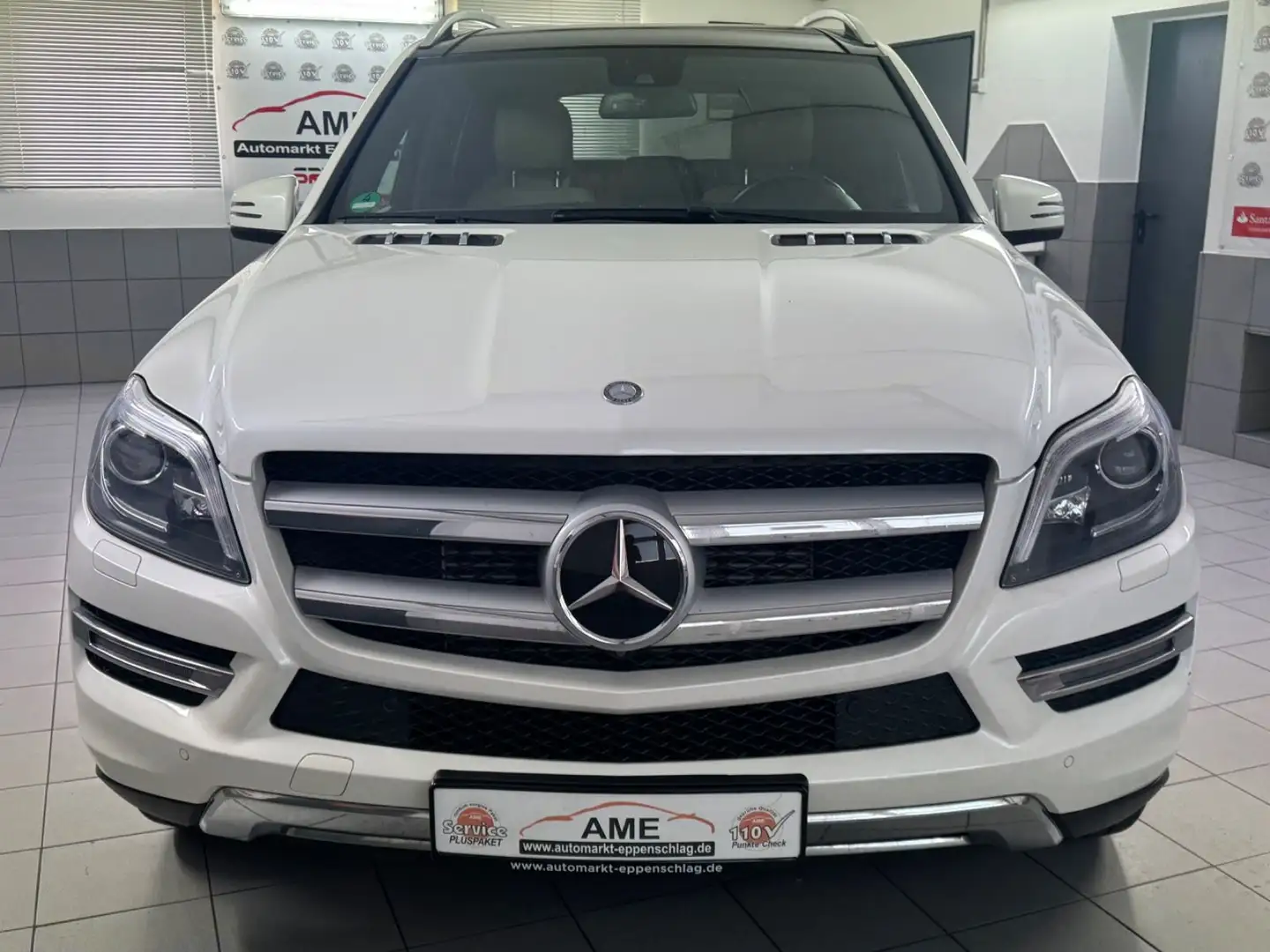 Mercedes-Benz GL 350 BlueTec 4Matic *Soft-Close|Harman Kardon* Weiß - 2