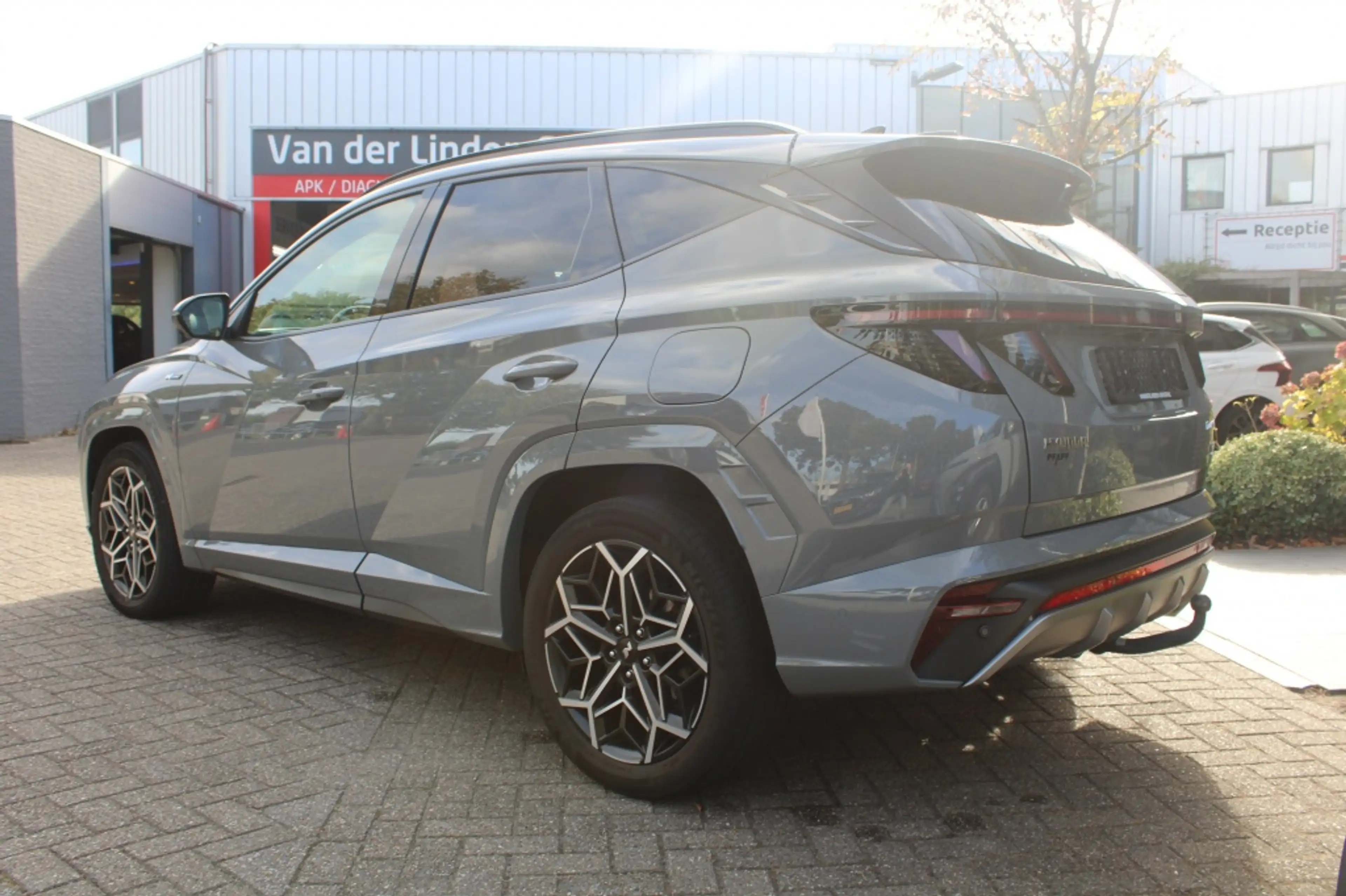 Hyundai TUCSON 1.6 T-GDI HEV N Line Sky 4X4 230PK! Full Option! " — photo 3