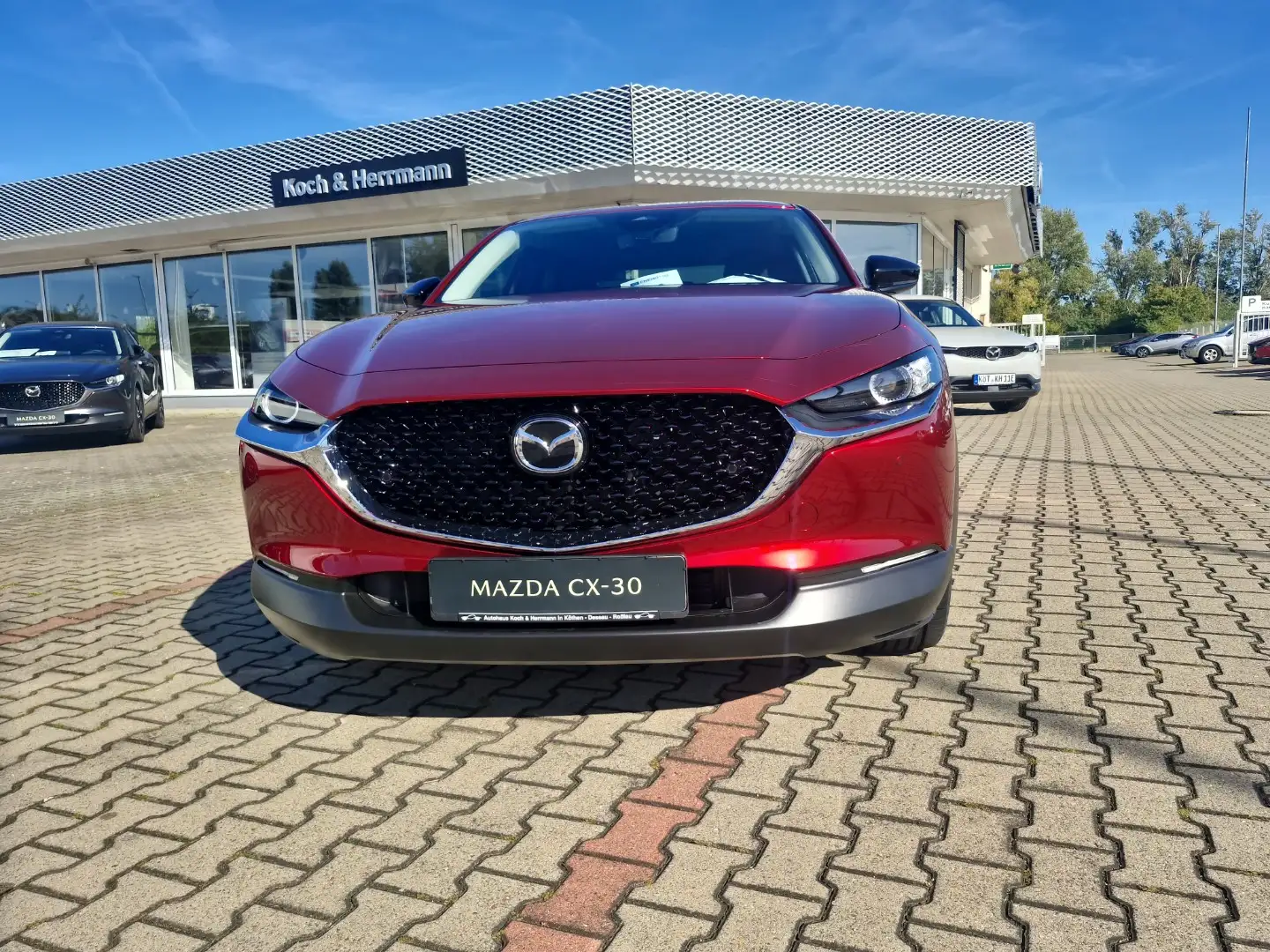 Mazda CX-30 2.5L e-SKYACTIV G 140ps Automatik HOMURA Rot - 2