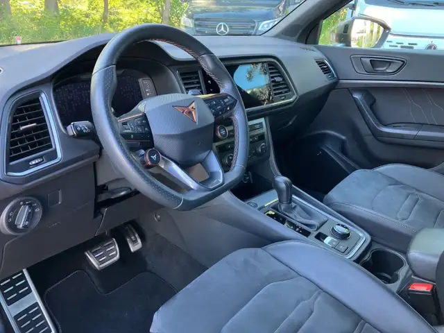Cupra Ateca view 10