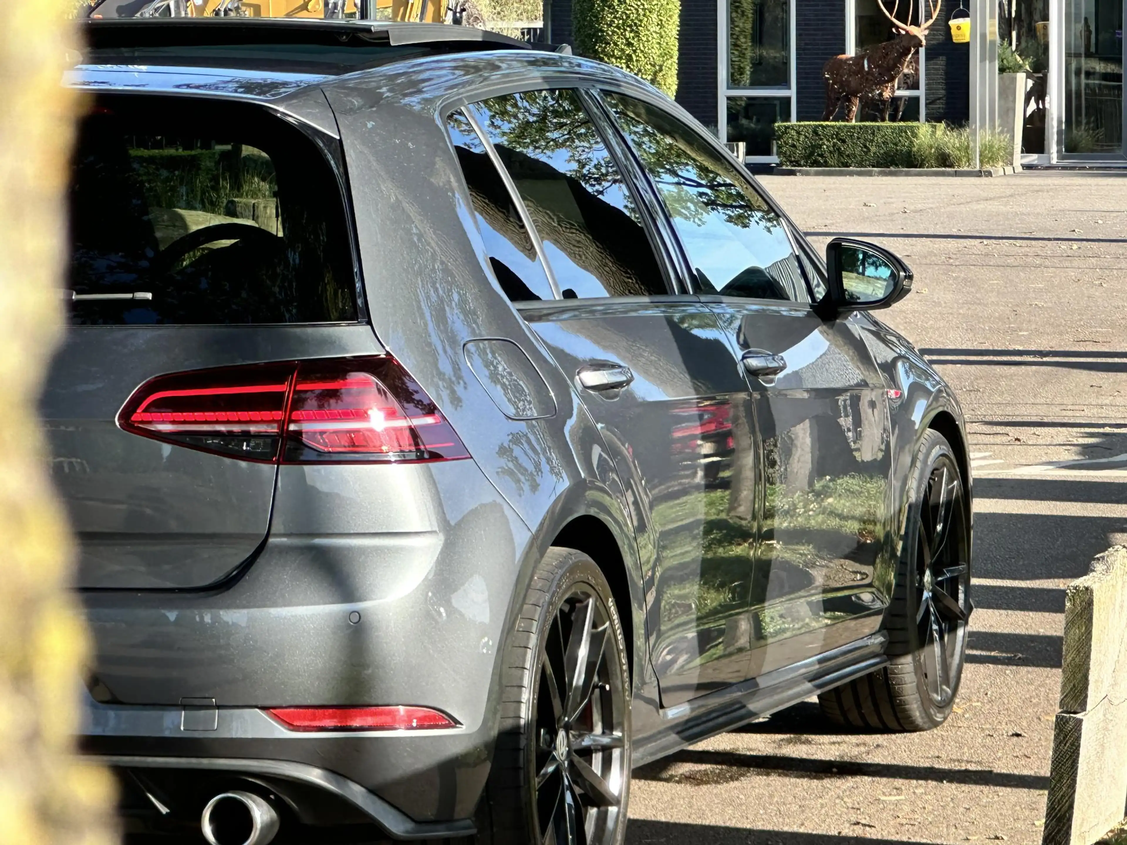 Volkswagen Golf GTI 2.0 TSI Performance — photo 13
