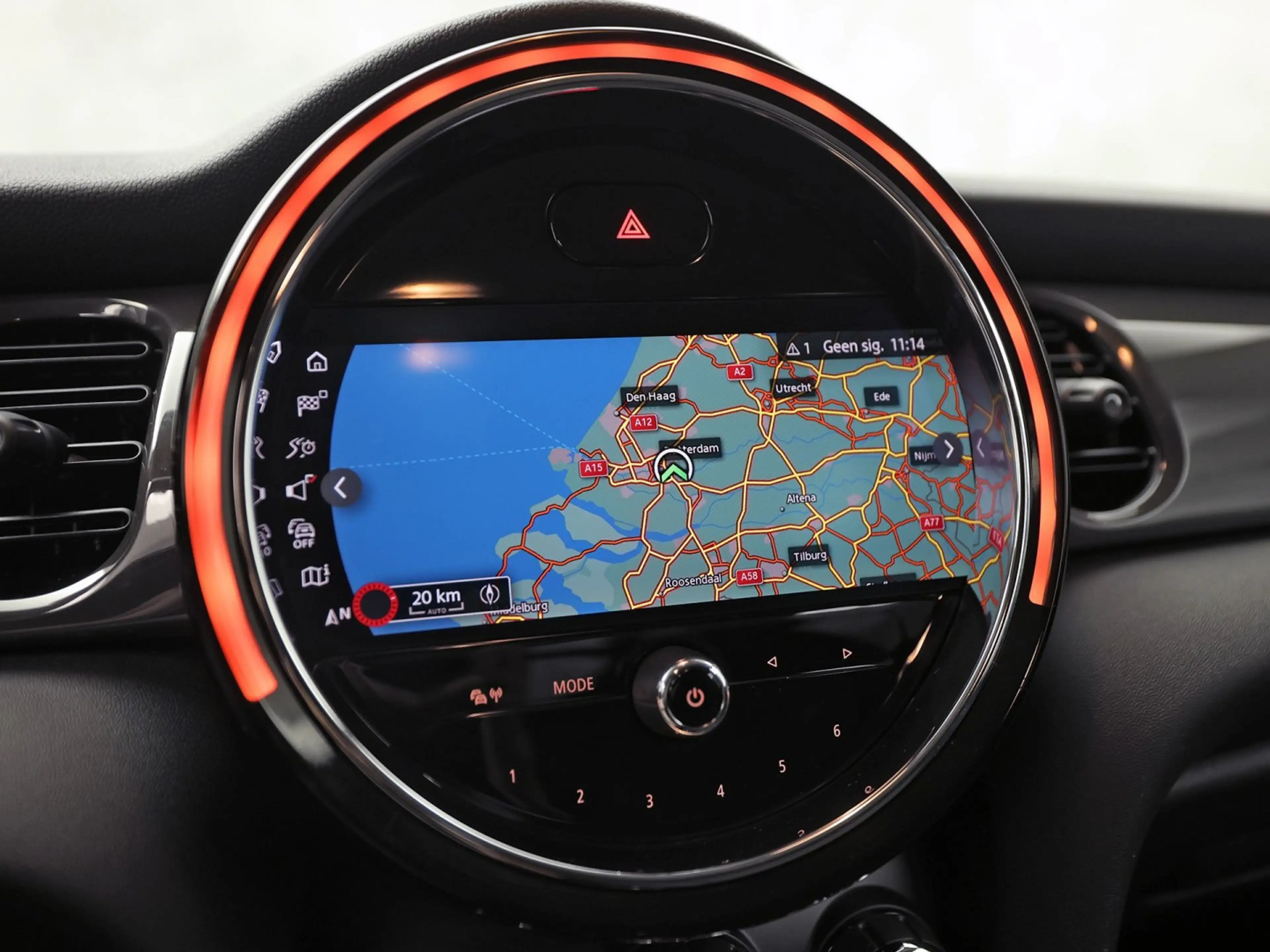 MINI One 1.5 Essential (VIRTUAL COCKPIT, BLACK PACK, APPLE — photo 8