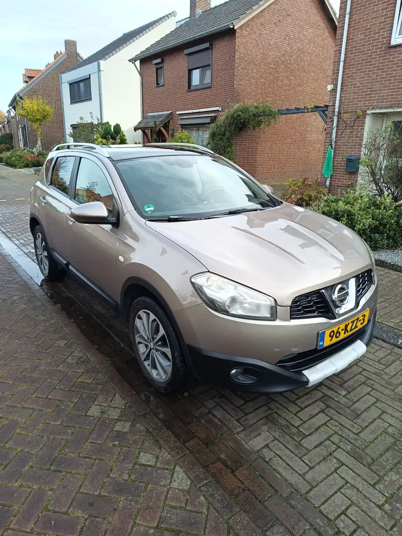 Nissan Qashqai Qashqai 2.0 Connect Edition Brązowy - 2
