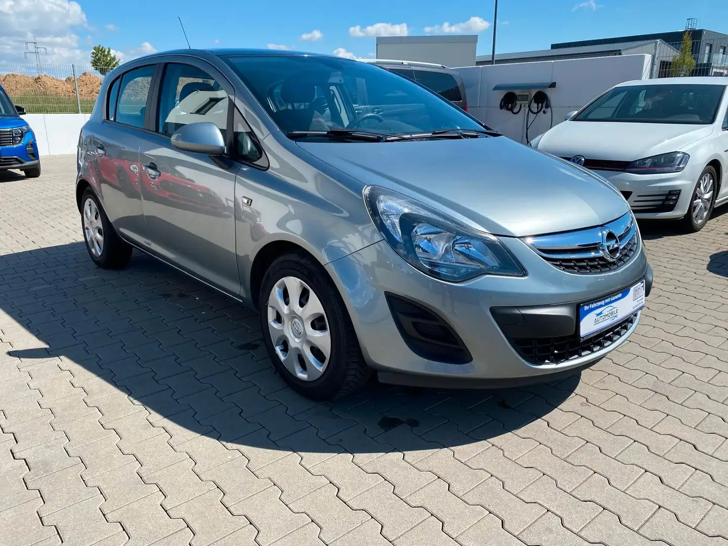 Opel Corsa D Edition|TÜV NEU|PANO|AHK Argent - 1