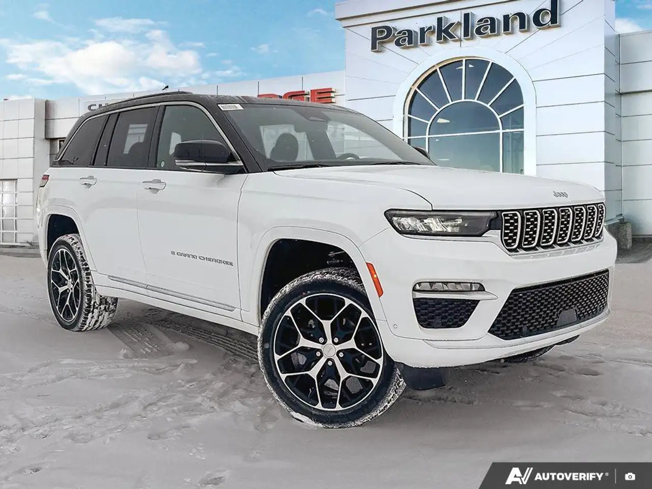 Jeep Grand Cherokee снимка Jeep Grand Cherokee