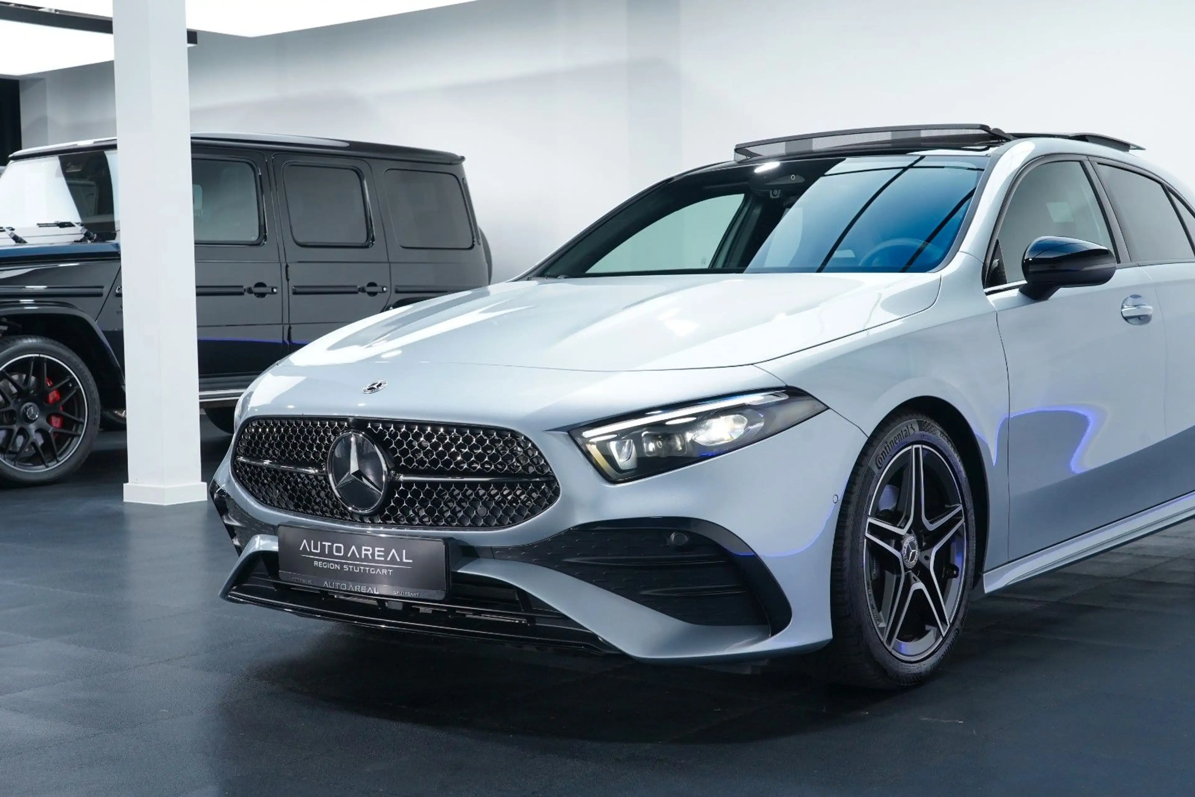 Mercedes-Benz A 200 d AMG Pano/Mmry/Wide/NightP/Multib/Distr+ — photo 9