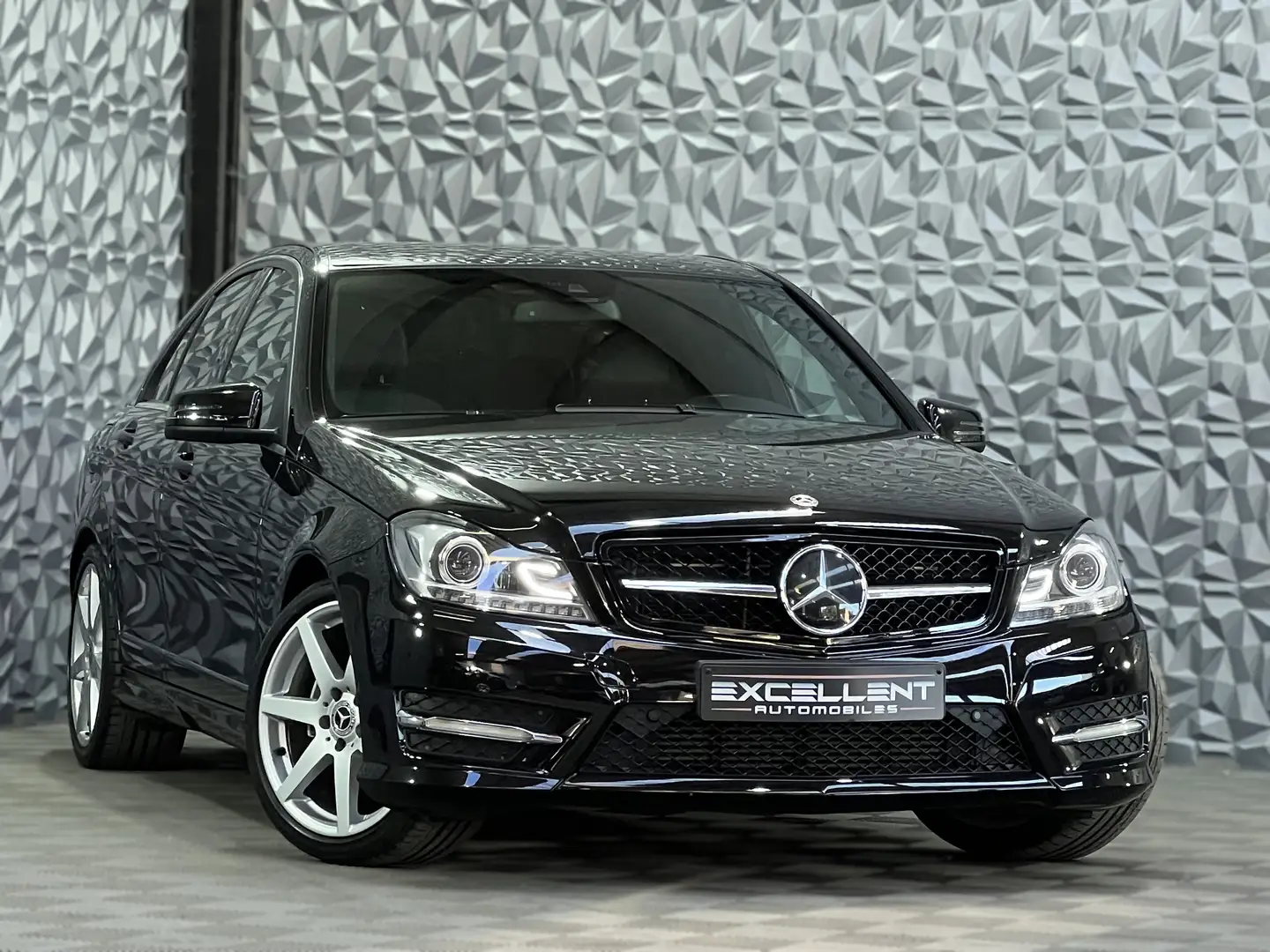 Mercedes-Benz C 250 CGI/PACK AMG/BOITE AUTO/CAR PLAY/BLUETOOTH/FULL Nero - 2