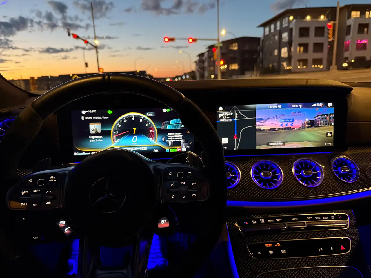 Mercedes-Benz CLS снимка Mercedes-Benz CLS