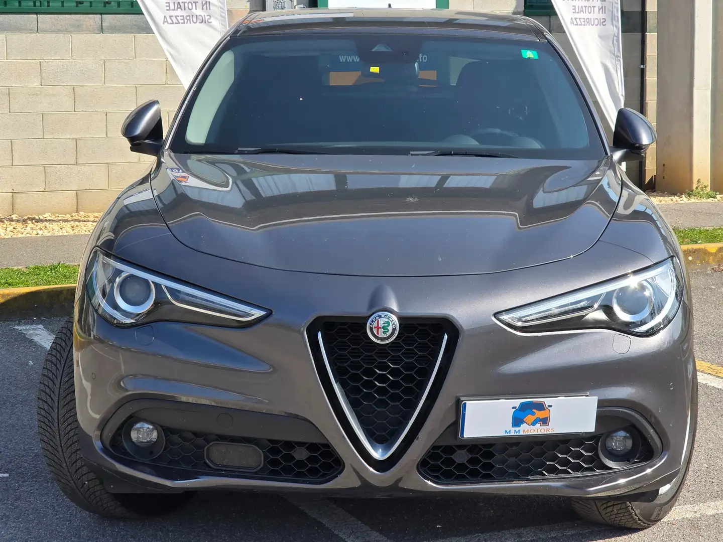 Alfa Romeo Stelvio Stelvio 2.2 t Business Q4 190cv auto Grigio - 2