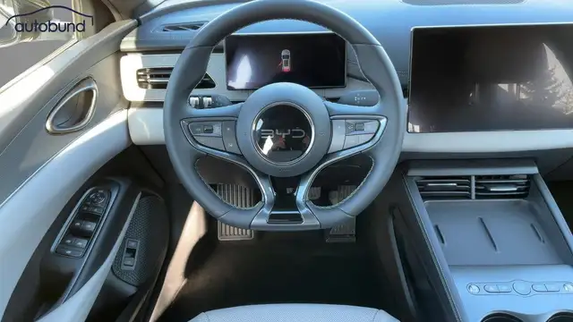 BYD Seal 6 view 9