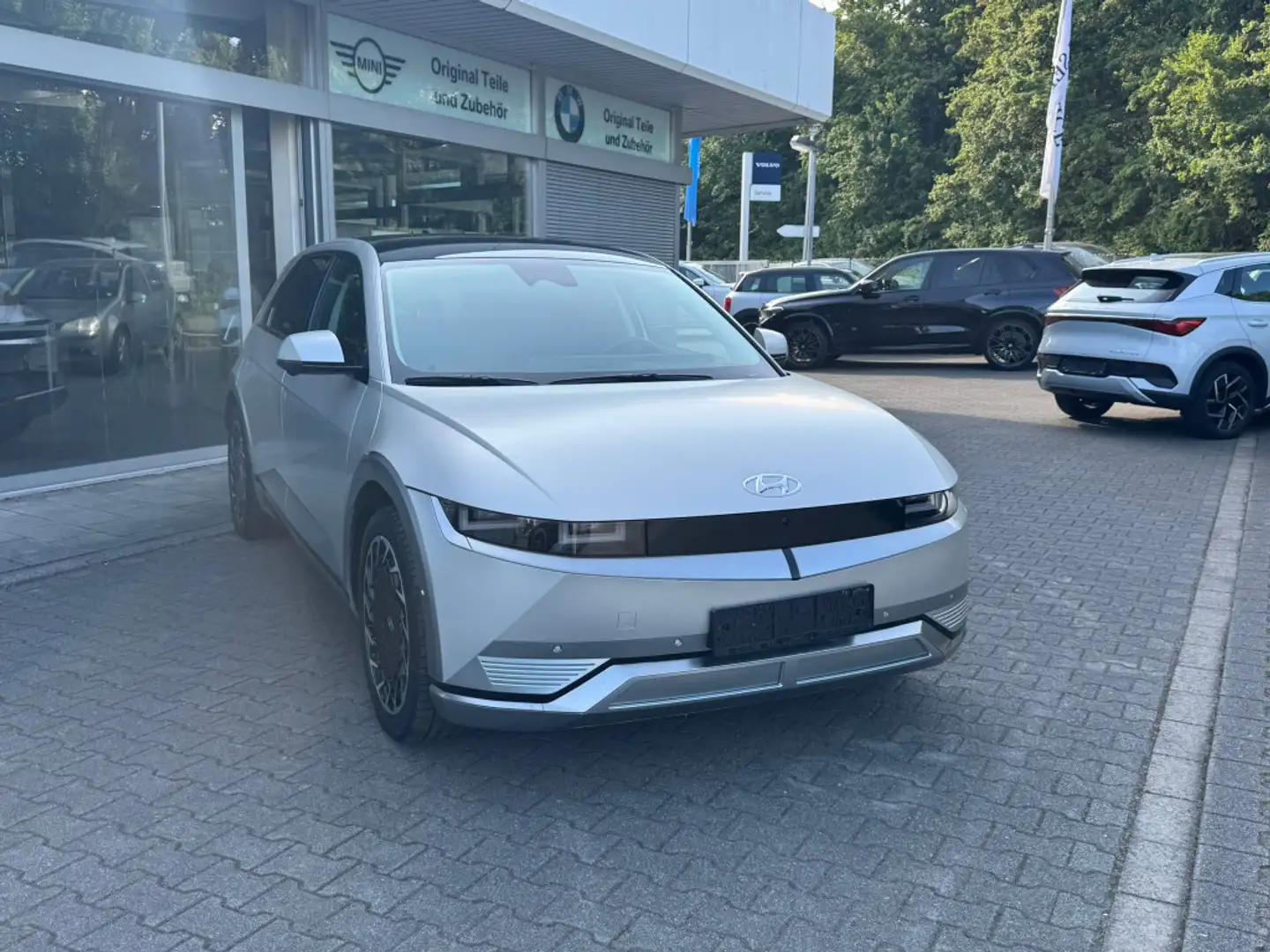 Hyundai IONIQ 5 Uniq Project 45 SOLARDA+MEMO+HEAD+ACC+20 Grijs - 2
