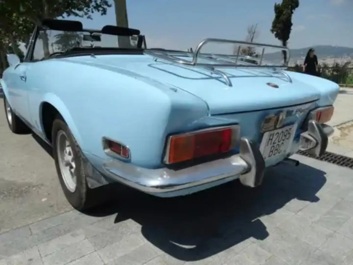 Fiat 124 Spider Sport spider Azul - 2