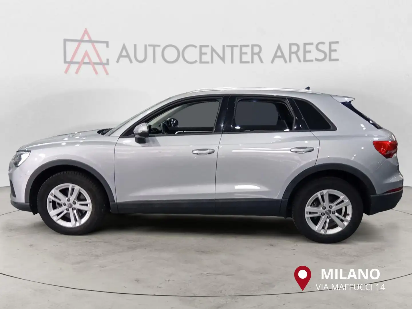 Audi Q3 35 TDI S tronic Business Grigio - 2