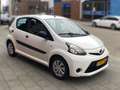 Toyota Aygo 1.0 VVT-i Now 5Drs - Airco I Comfort pakket I 12-2 Blanco - thumbnail 8