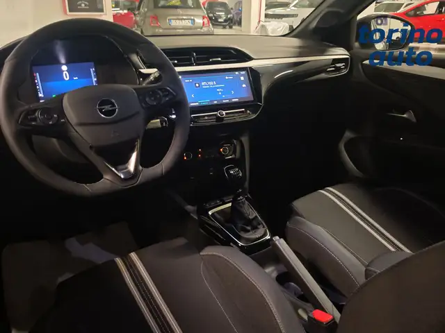 Opel Corsa view 9