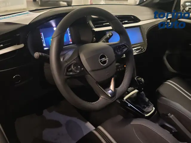 Opel Corsa view 6