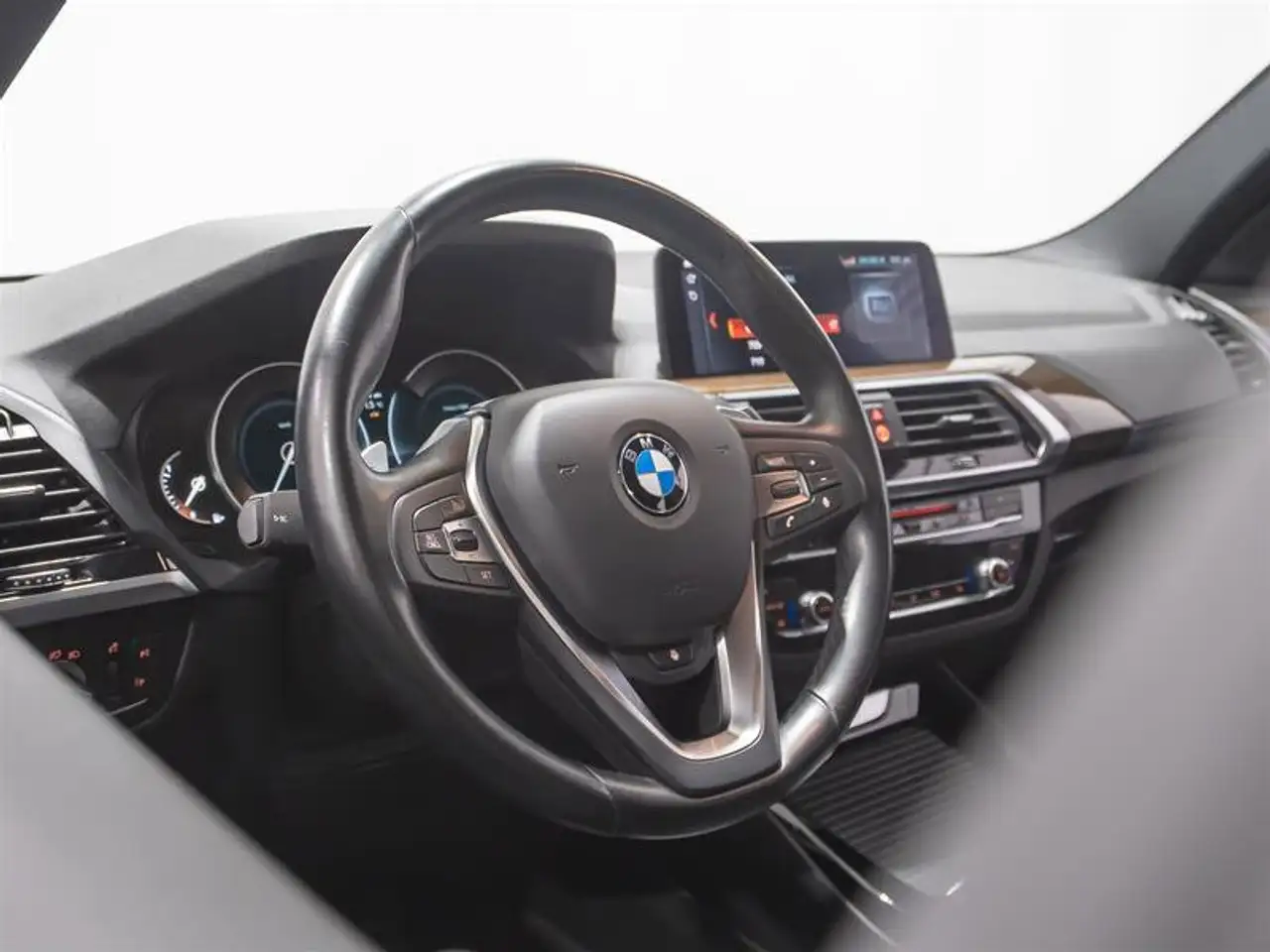 BMW X3 снимка BMW X3