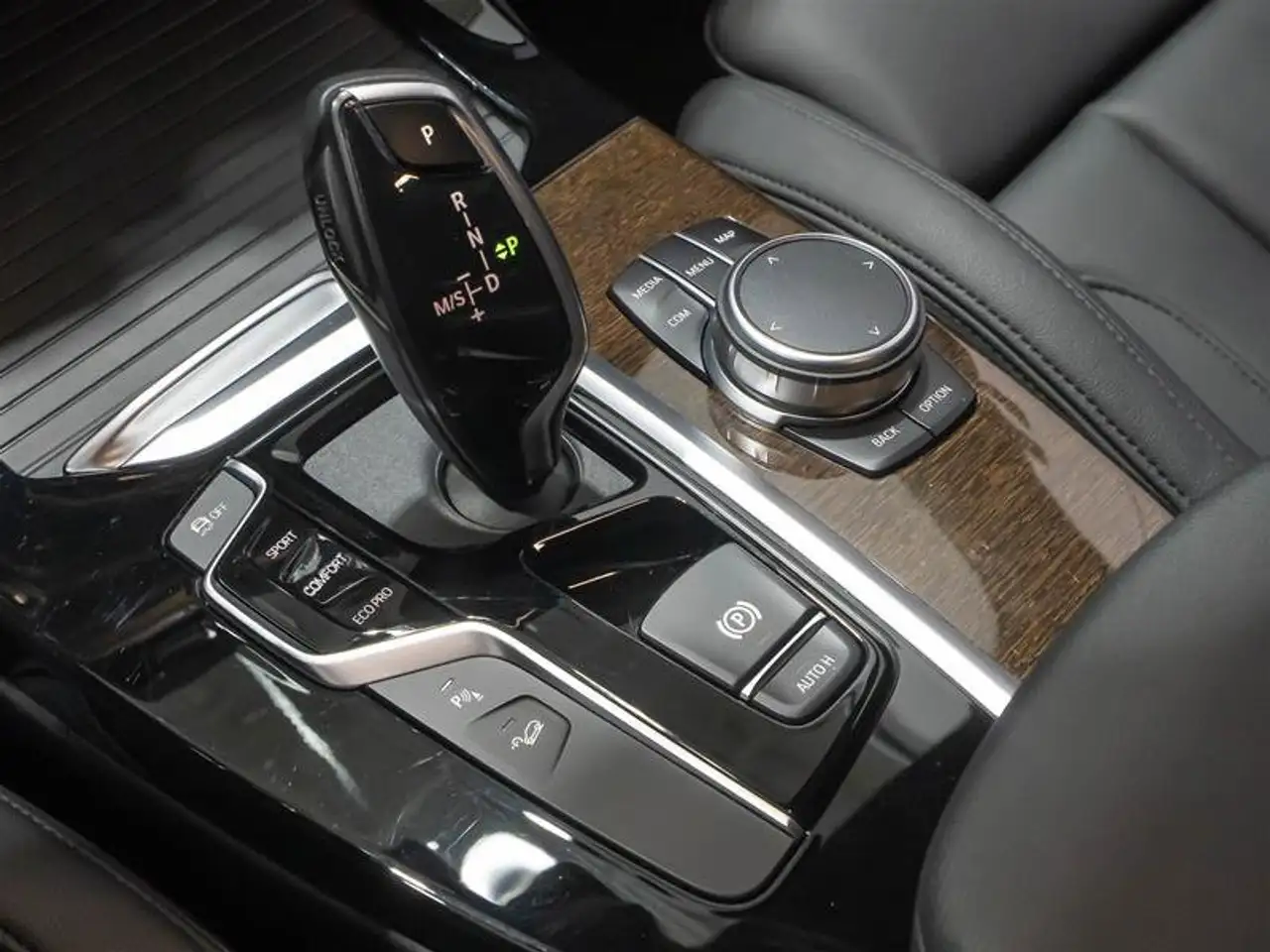 BMW X3 снимка BMW X3