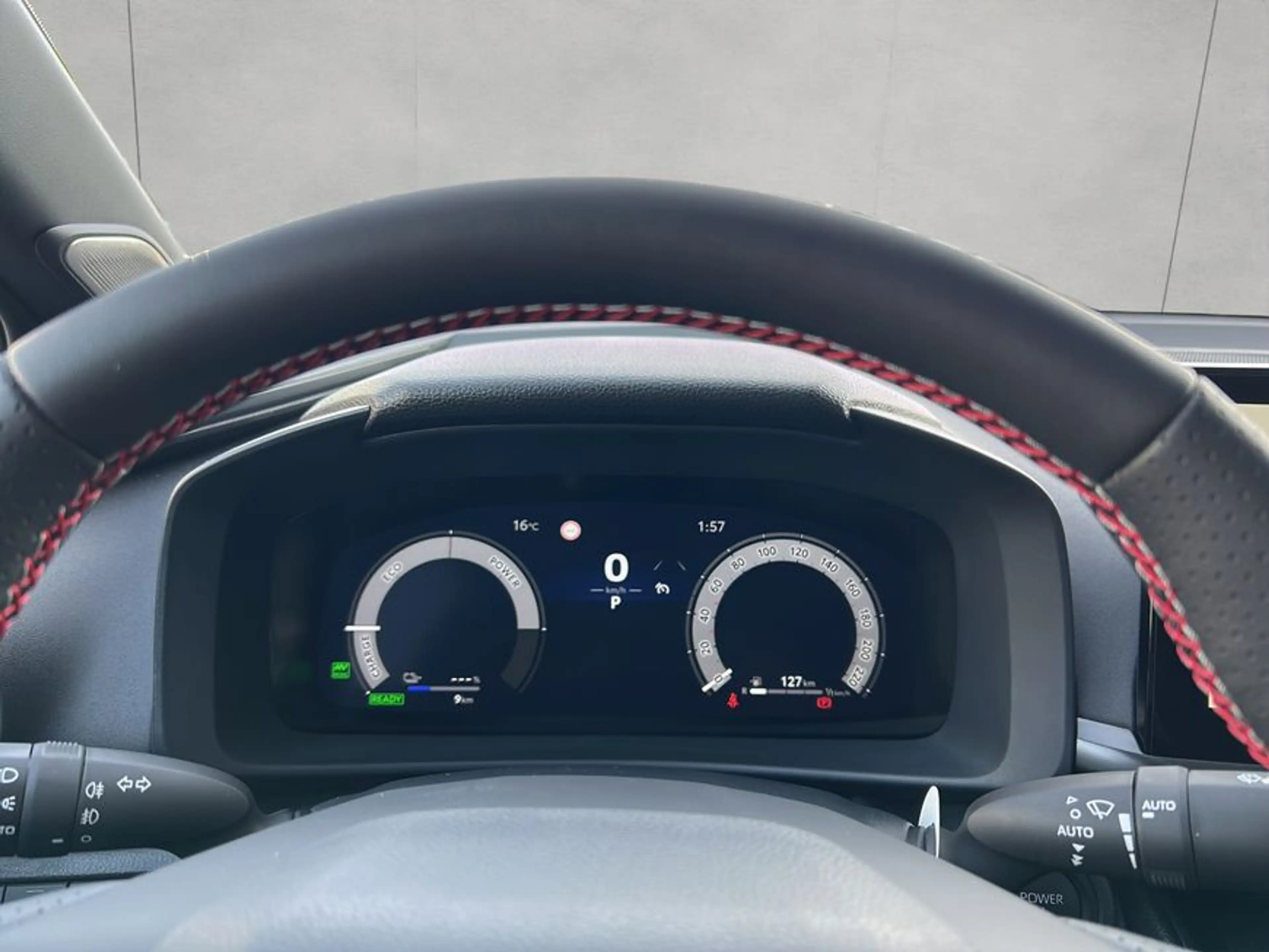 Toyota C-HR 2.0 Plug-in-Hybrid GR SPORT — photo 12