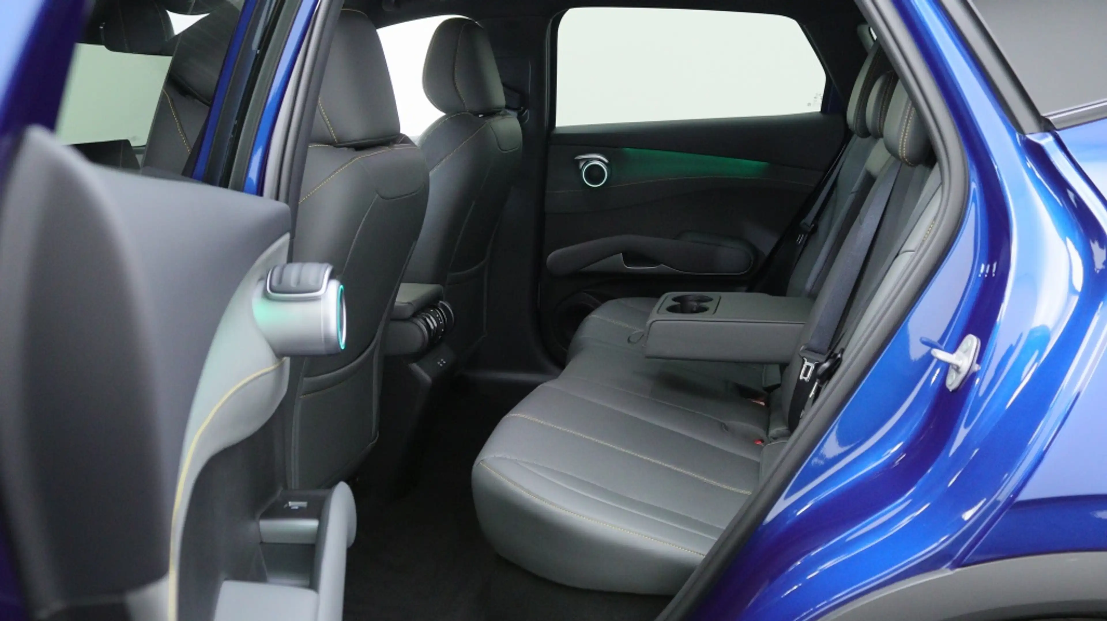 BYD Atto 3 EVO Design 74.8 kWh | Incl. € 2.950 ACTIE | Privat — photo 15