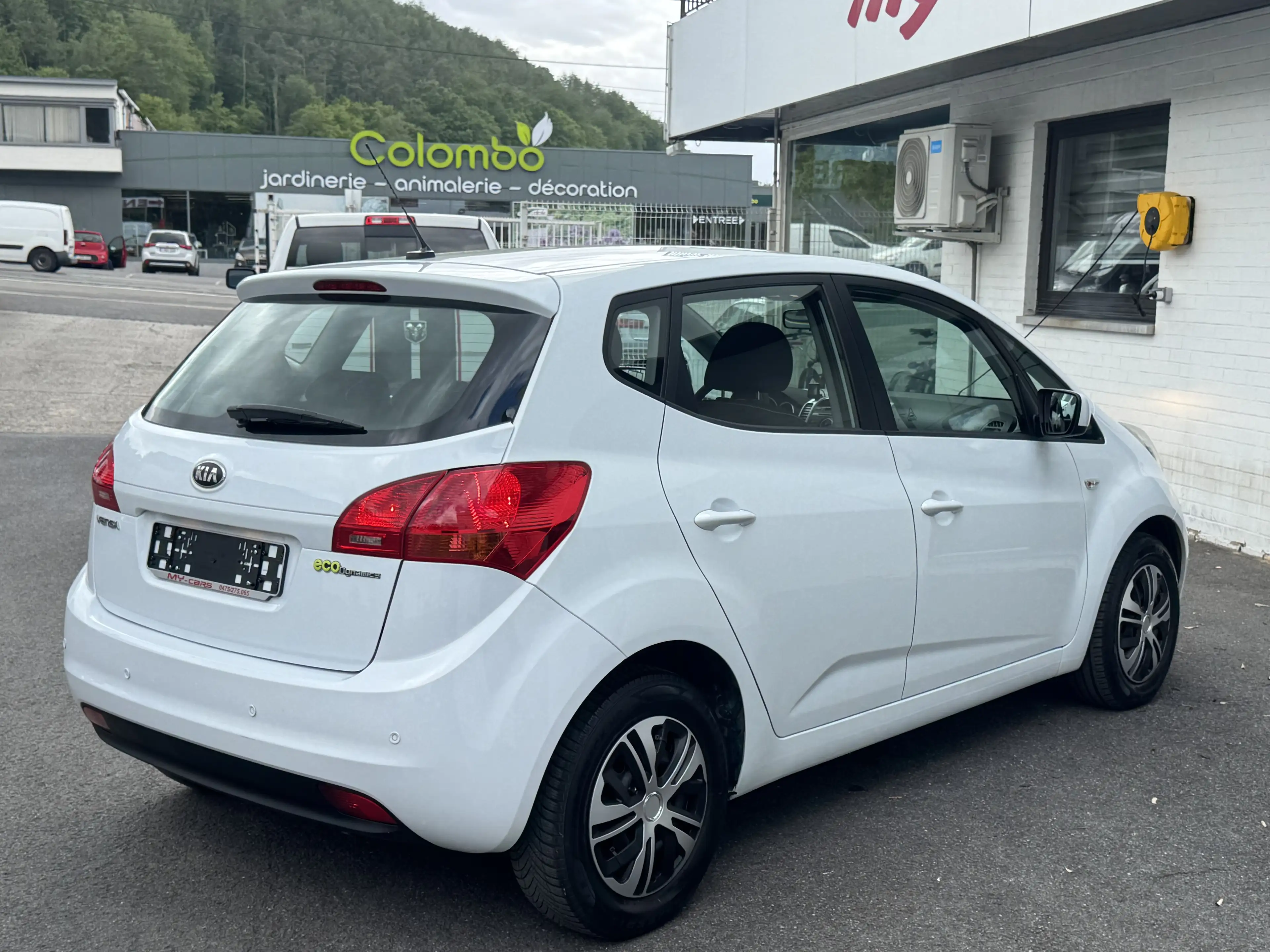 Kia Venga 1400 CRDI 90 CV ECO DYNAMIC 5 PORTES CLIM — photo 9