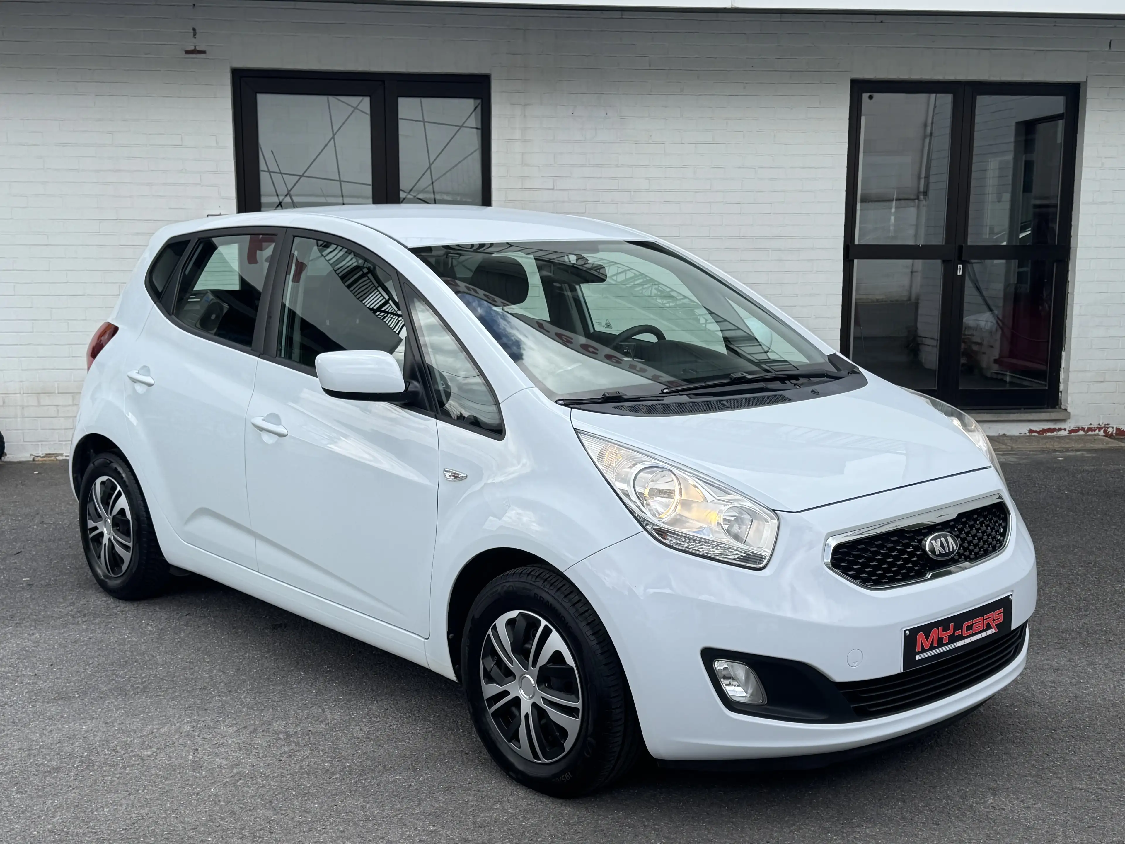 Kia Venga 1400 CRDI 90 CV ECO DYNAMIC 5 PORTES CLIM — photo 4