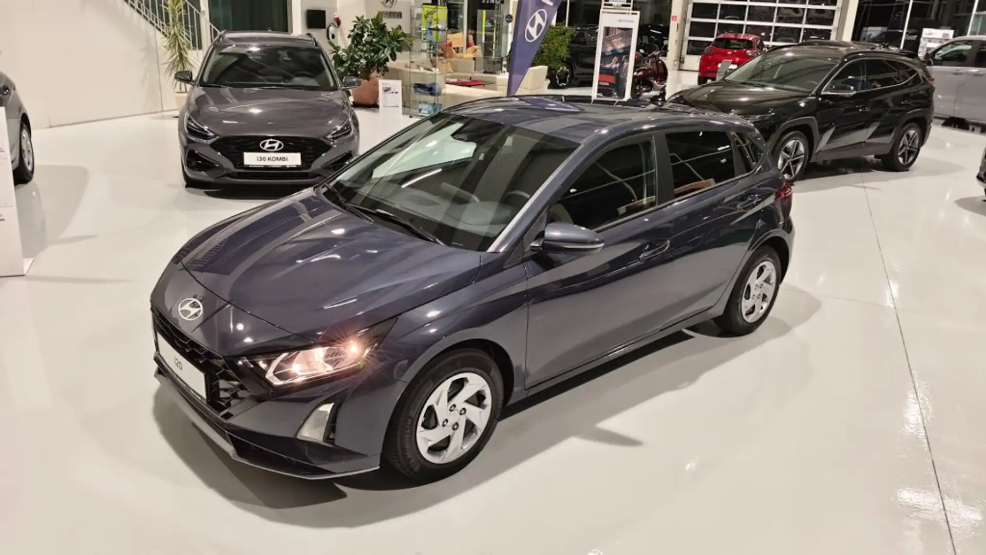 Hyundai i20 (BC3) Smart Line 1.0 T-GDI b6bs1-PP7 Grau - 2