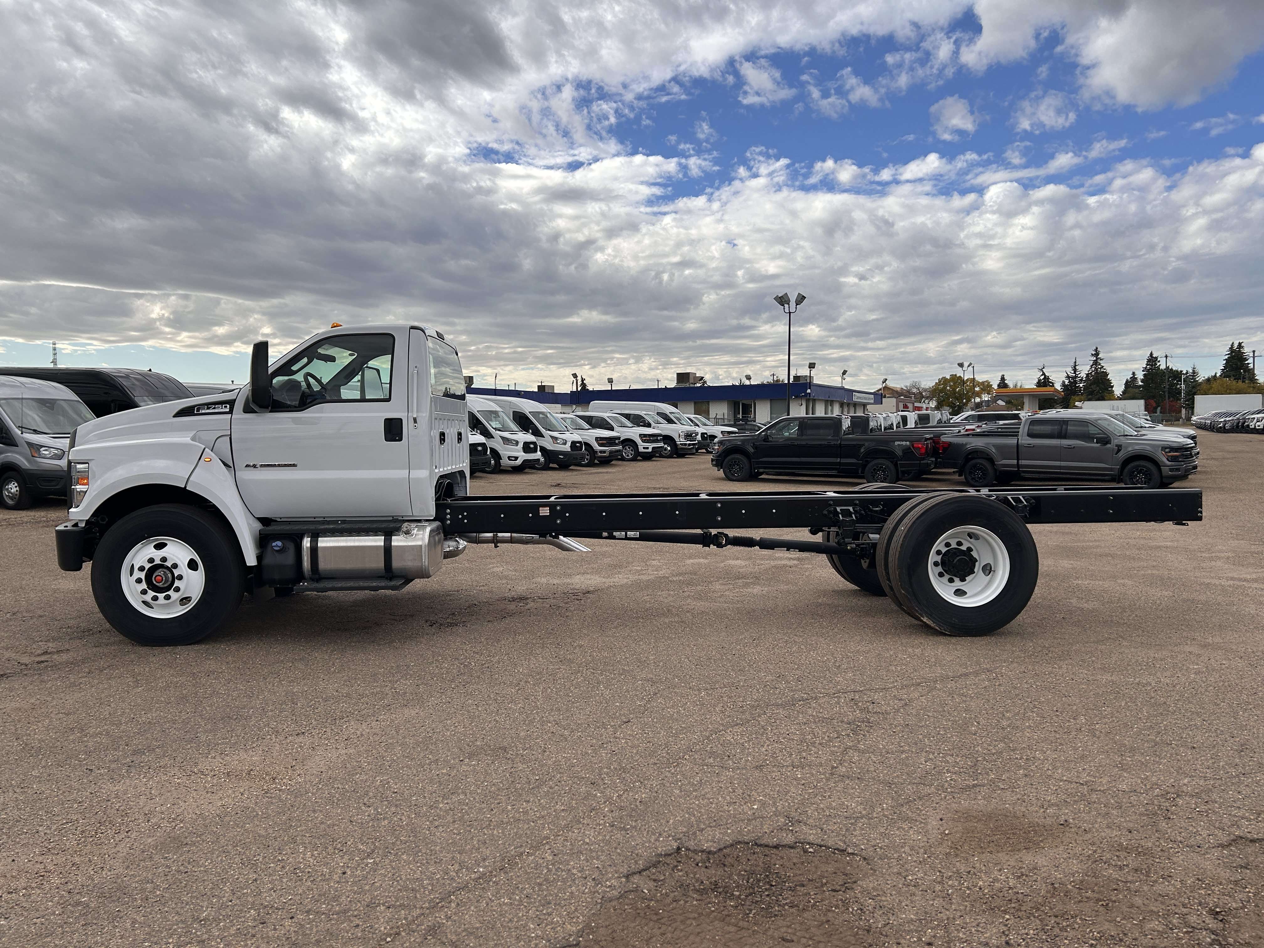 2027 Ford F-750