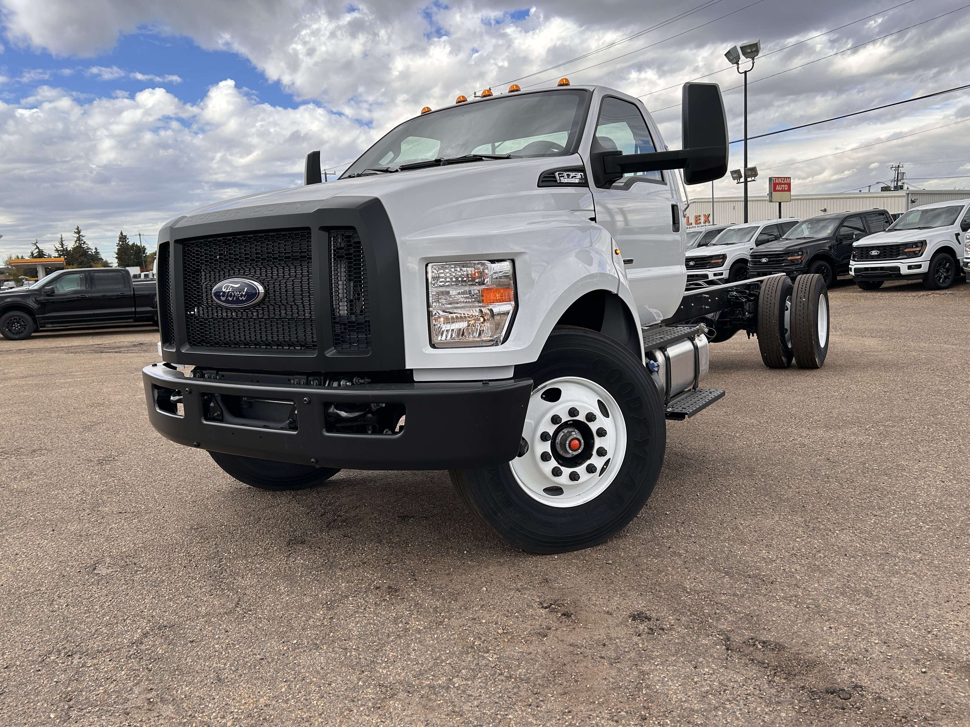 2027 Ford F-750