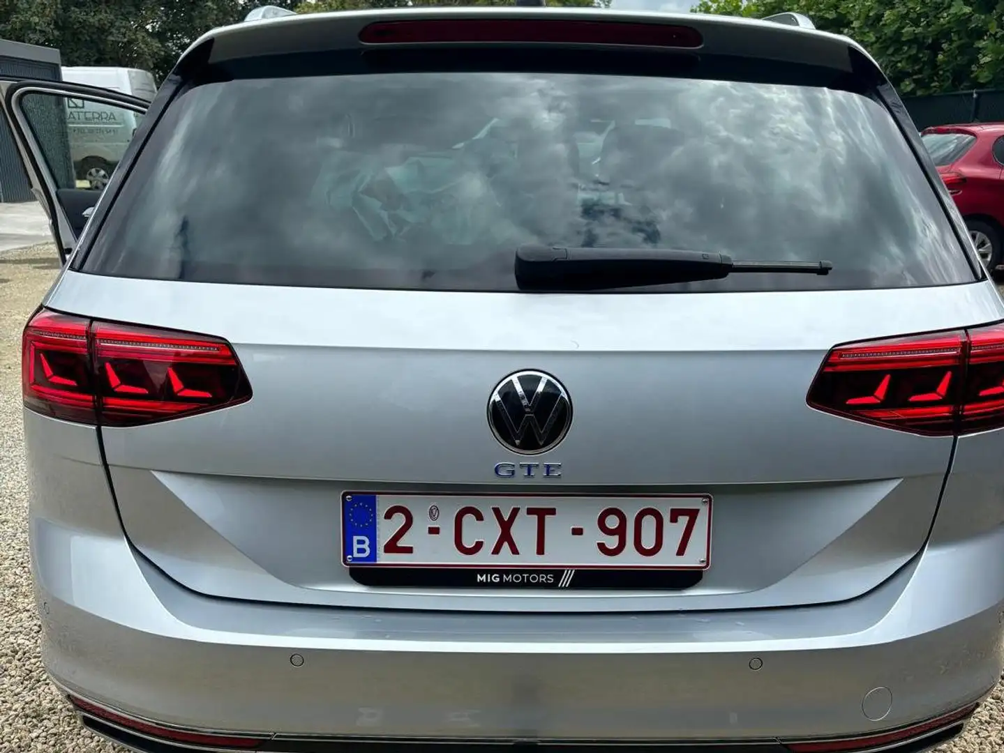 Volkswagen Passat Variant Passat Variant 1.4 TSI Plug-In-Hybrid DSG GTE Zilver - 2
