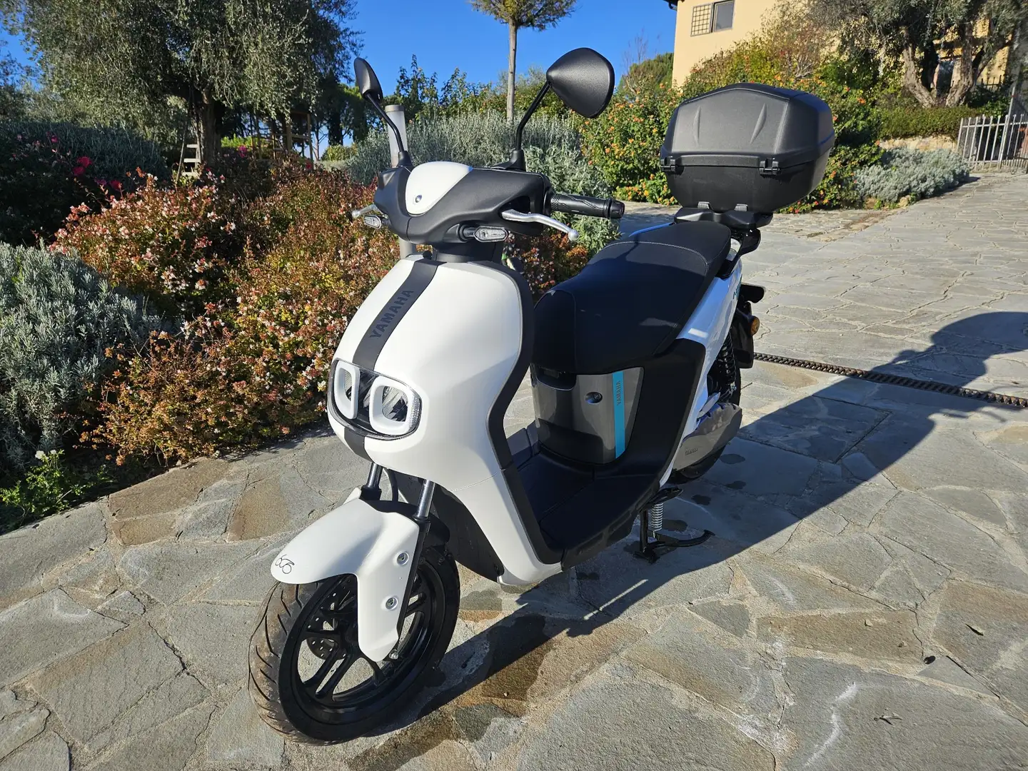 Yamaha NEOs 50 Dual Battery Білий - 2