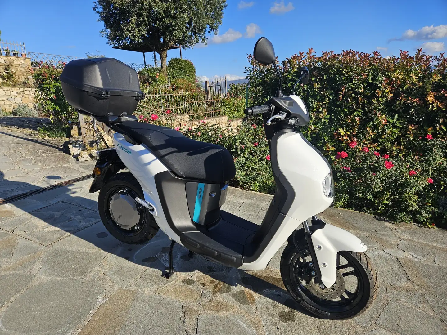 Yamaha NEOs 50 Dual Battery Білий - 1