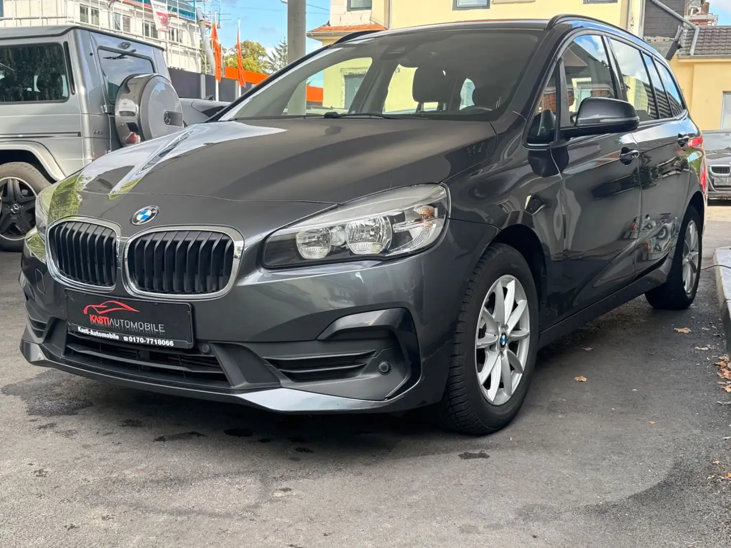 BMW 216 Baureihe 2 Gran Tourer 216 d Advantage Gris - 2