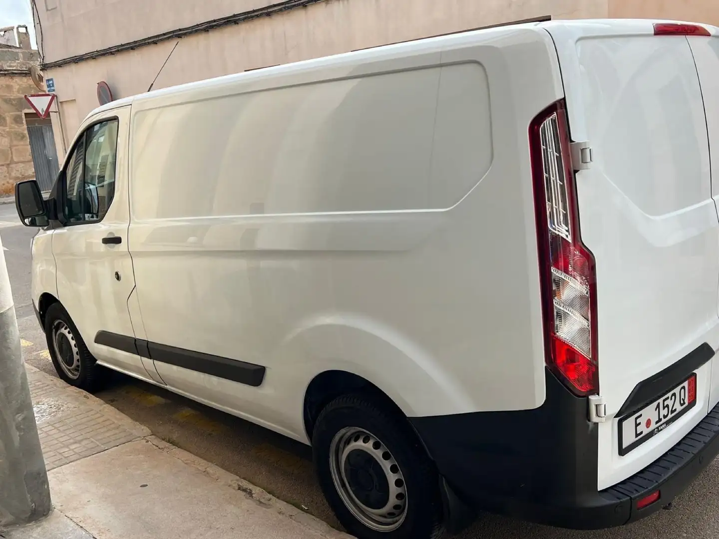 Ford Transit Custom - 2