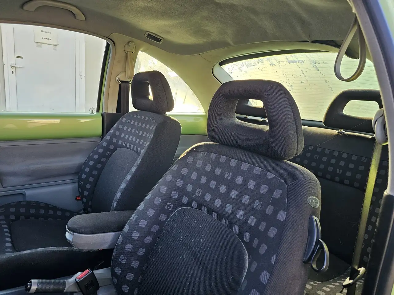 Volkswagen New Beetle 2.0, foto 6