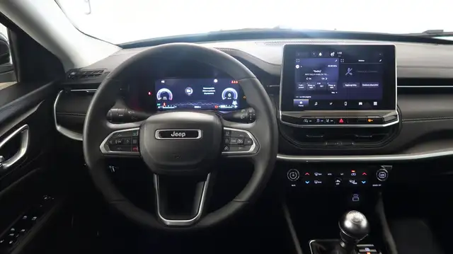 Jeep Compass view 4