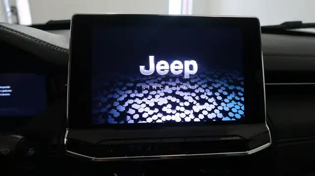 Jeep Compass view 5